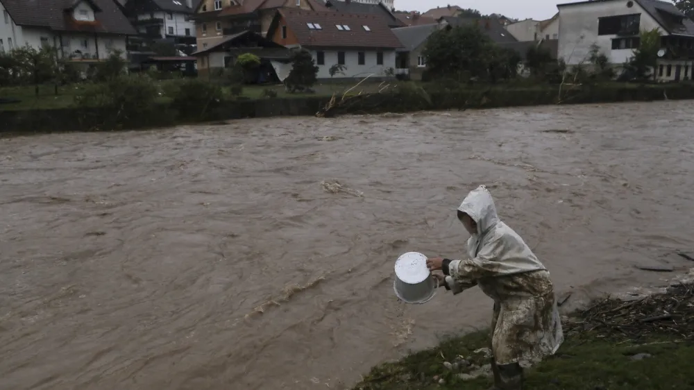 Škofja Loka - Puštal05.08.2023 najhujše poplave v zgodovini Slovenije - slovenija pod vodo - poplave - sanacija - čiščenjeFOTO: Luka Cjuha