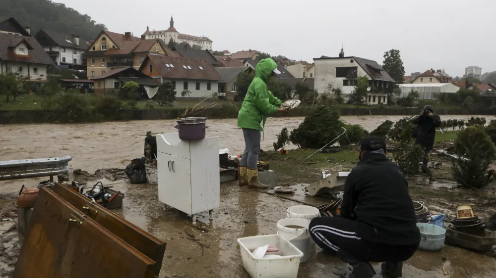 Škofja Loka - Puštal05.08.2023 najhujše poplave v zgodovini Slovenije - slovenija pod vodo - poplave - sanacija - čiščenjeFOTO: Luka Cjuha