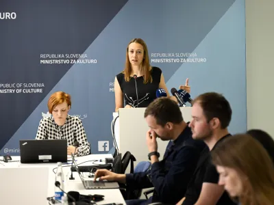 direktorica JAK-a Katja Stergar- 14.06.2023 – Tiskovno konferenca Slovenija častna gostja na frankfurtskem knjižnem sejmu//FOTO: Nik Erik Neubauer