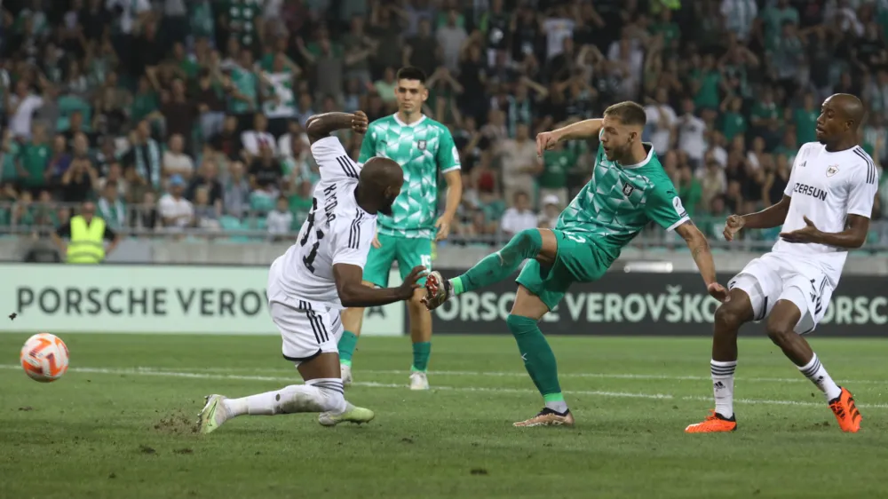 24.08.2023 – nogomet - Olimpija: Qarabag, evropska liga, kvalifikacije, prva tekma - 4. krog: //FOTO: Luka Cjuha