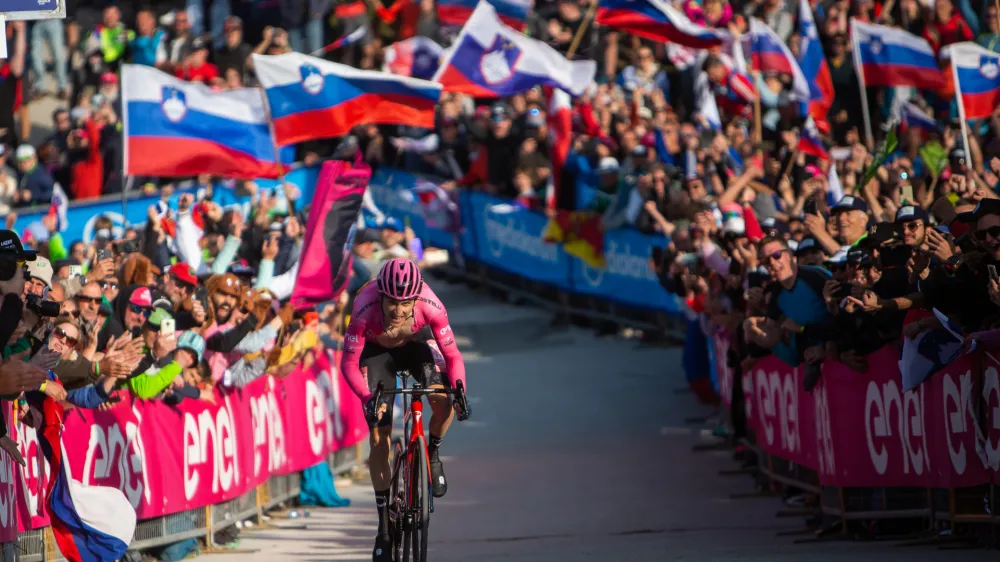 - Geraint Thomas(Ineos).- 27.05.2023 - Kolesarska dirka po Italiji Giro d'Italia 2023 – 20. etapa - gorski kronometer Trbiž - Svete Višarje (18,6 km),//FOTO: Bojan Velikonja