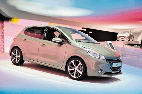 Peugeot 208 – Naslednik modela 207 znova stavi na športni videz in podobnost z modelom 508. Zanimivo, da bo od predhodnika...