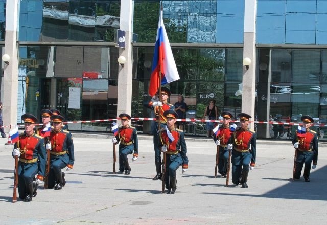 Slovenski in ruski gardisti nastopili v Novi Gorici (foto)
