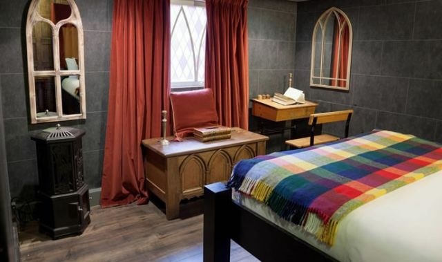 Soba hotela v slogu priljubljenih zgodb o mladem čarovniku. (Foto: georgianhousehotel.co.uk) 
