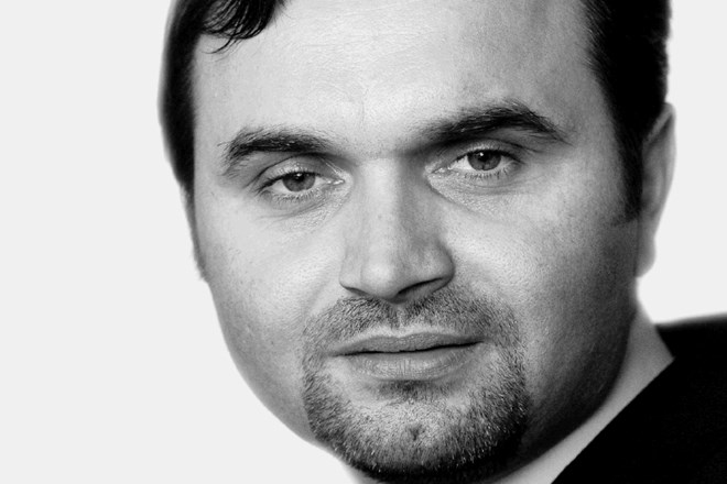 Zijad Bećirović, direktor inštituta za bližnjevzhodne in balkanske študije Ifimes: Hrvaški prsti