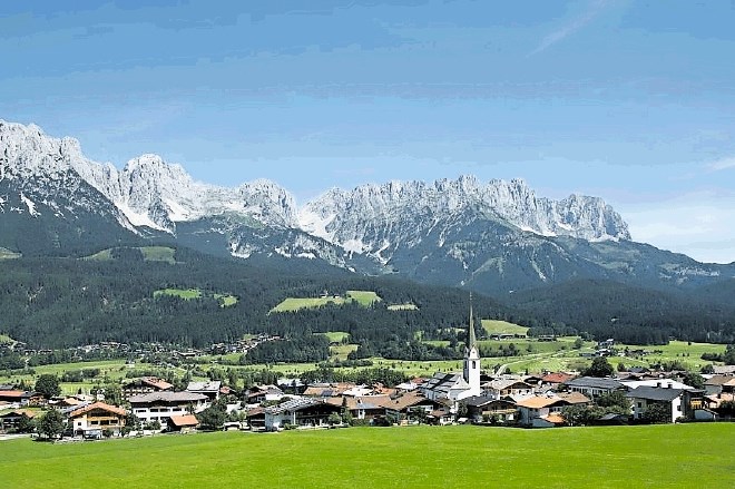 Tirolska vasica Ellmau, kjer snemajo serijo Gorski zdravnik.