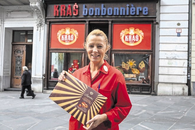 Sabina Bošnjak, poslovodkinja trgovine Kraš, že 25 let službuje v Čopovi ulici.