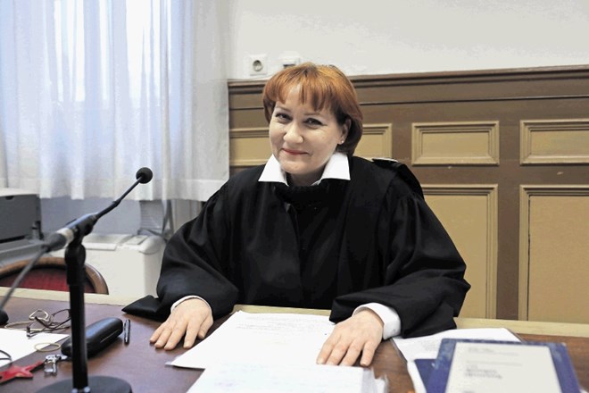 Sodnica Dejana Fekonja je sodbo ustavnih sodnikov upoštevala – kaj bodo storili drugi sodniki?