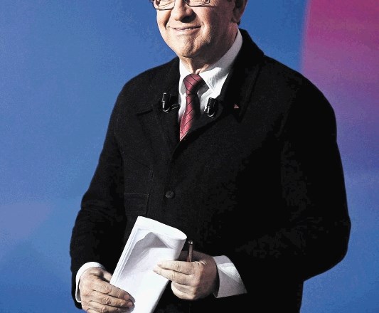 Jean-Luc Mélenchon (65 let) stranka: levičarska Nepokorjena Francija s podporo komunistov program:  evroskeptik, za izstop iz...