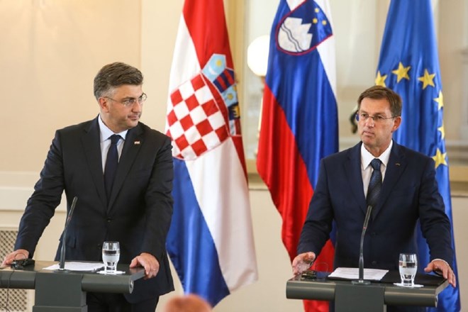 Premierja Plenković in Cerar sta ostala pri znanih stališčih, a se bosta še naprej pogovarjala.