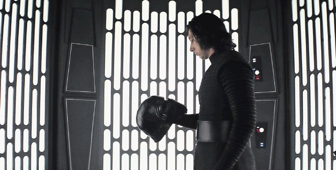 Adam Driver je kot Kylo Ren bistveno zanimivejši kot njegov predhodnik Darth Vader. Ko prešteje svoje rane in pretehta...