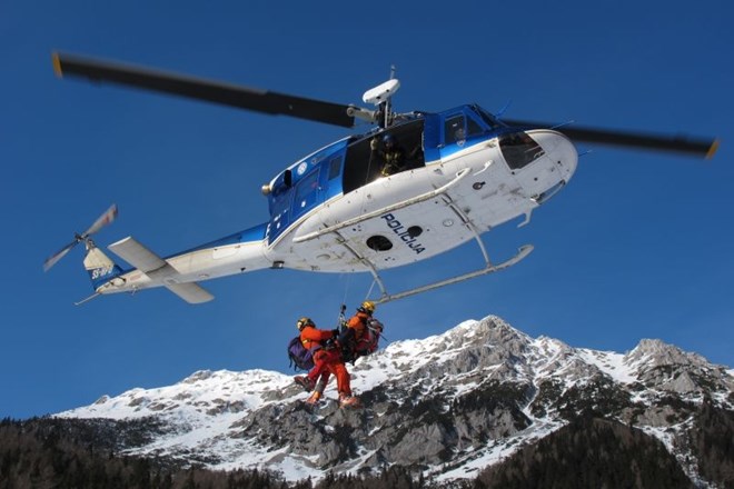 Kar šestkrat v enem dnevu in že 58-krat letošnje poletje je na nedostopnih terenih posredovala helikopterska ekipa.