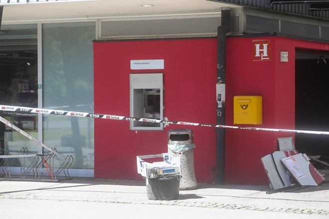 Ljubljana: z eksplozivom poškodovali bankomat