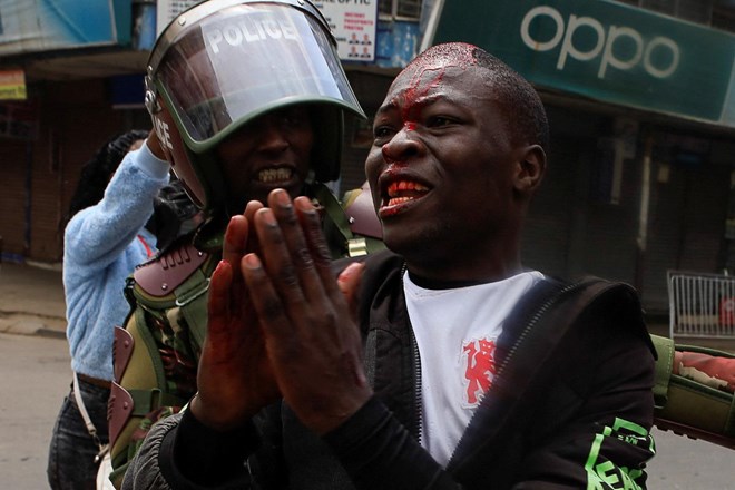 #video #foto V Keniji aretirali več kot 270 nasilnih protestnikov