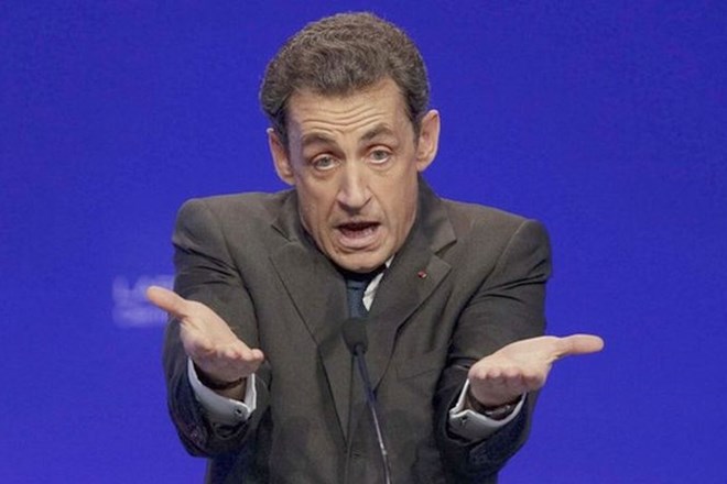 Nicolas Sarkozy se le teden dni pred volitvami brani številnih obtožb.