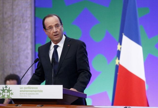 Hollande za zaustavitev najstarejše francoske jedrske elektrarne