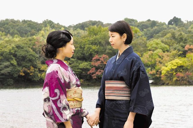 Prvega rožnatega zmaja je osvojil film Jošiko in Juriko japonske režiserke Sači Hamano. 