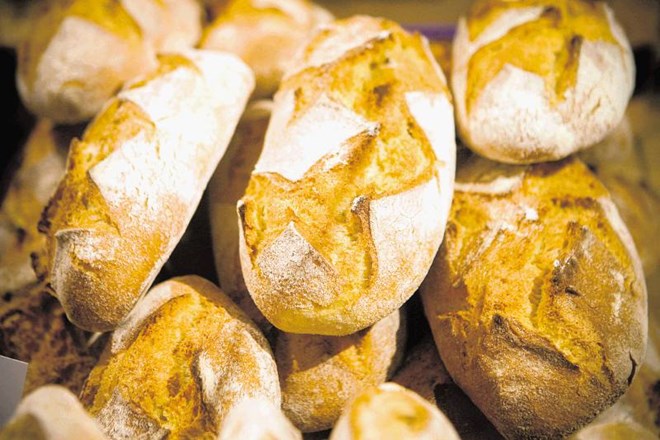 Kruh za ljudi s fenilketonurijo ni osnovno živilo. Bojan Velikonja 
