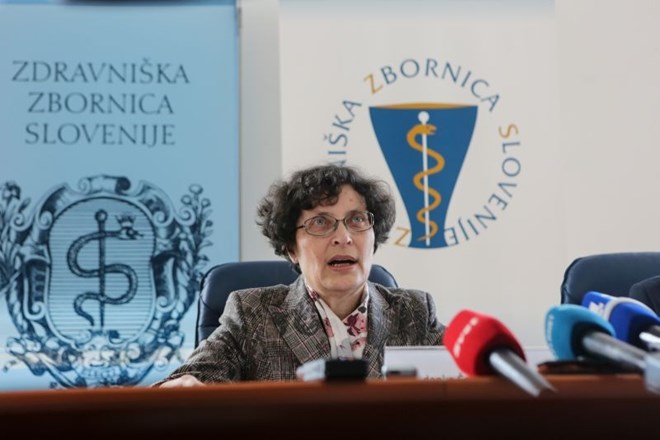 Predsednica zdravniške zbornice Zdenka Čebašek-Travnik (Foto: Luka Cjuha)