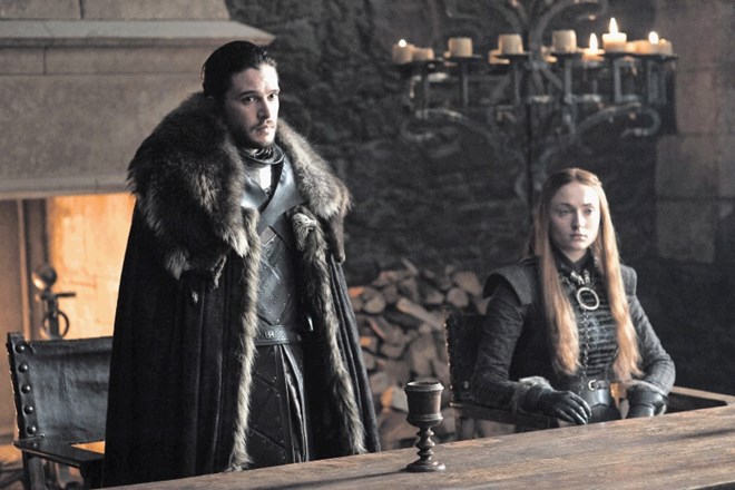 Kit Harington kot Jon Snow med snemanjem sedme sezone Igre prestolov, ki prihaja na spored HBO  17. julija.