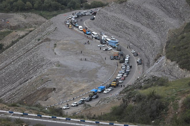Gorski Karabah zapustilo že več kot 85.000 ljudi