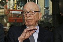 Črni oblaki nad Rupertom Murdochom in njegovim medijskim imperijem