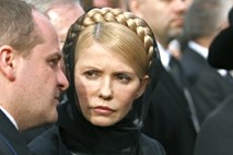 Timošenkova aretirana, njen naslednjik v zaslišanju pričal proti njej