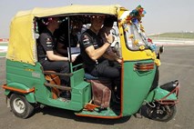 Foto: Karavana formule 1 prvič gostuje v Indiji