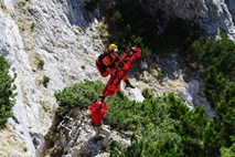 Na območju Velebita se je hudo poškodoval 23-letni slovenski alpinist