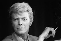 Pestrih 65 let Bowieja: Bil bi mali čudež, če se vrne, a čudeži se dogajajo