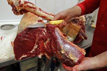 Francoska vlada: Spanghero je konjsko meso zavestno prodajal pod oznako govejega