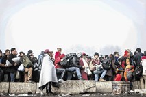 Evropska azilna politika: Slovenija zaenkrat še dobrovoljna, Avstrija pa azilante že odriva