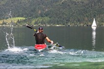 Plačljivo veslanje po jezerih je nova slovenska posebnost