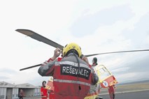 Helikopterska nujna medicinska pomoč: v mariborski enoti ne bo gorskih reševalcev