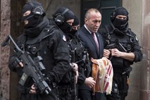 Haradinaja izpustili iz pripora, a Francije (še) ne sme zapustiti