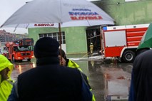 Požar v stavbi Ljubljanskega potniškega prometa: Ogenj so pogasili v pol ure                                                                                                                                                                                                