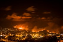 Požar v Novi Zelandiji se je razširil, evakuirali že več sto ljudi