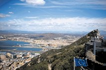 Bi šla Britanija v vojno s Španijo, da bi ohranila Gibraltar!?