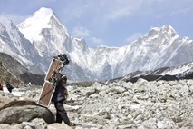 Na Everestu pričakujejo rekordno število alpinistov