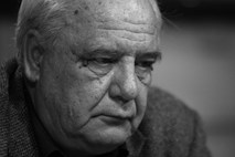 Umrl ruski disident Bukovski, ki je razkril sporne sovjetske kaznovalne prakse