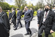 Vučić miri Dodika, povzročitelja še ene bosanske krize