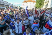 #fotogalerija Slovenski nogometaši razgreli domače in tuje navijaške tribune