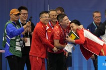 Prva zlata pariška olimpijska kolajna na Kitajsko