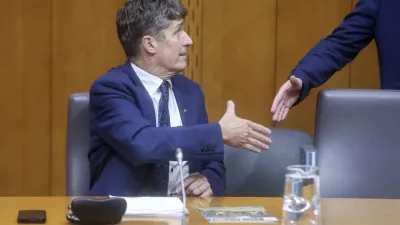 Borut Sajovic je v zvezi s kadrovsko problematiko vojske ponovil besede načelnika generalštaba SV Roberta Glavaša, ki je lani dejal, da je za opravljanje nalog v SV nekaj tisoč premalo zaposlenih. Foto: Jaka Gasar